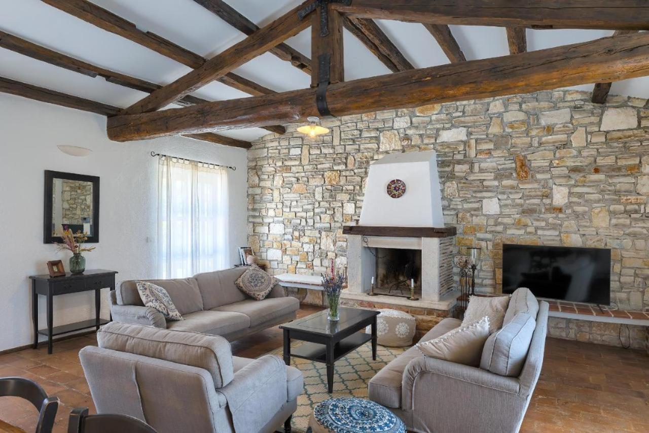 Villa Leopoldo By Istrian Country Houses Barat  외부 사진