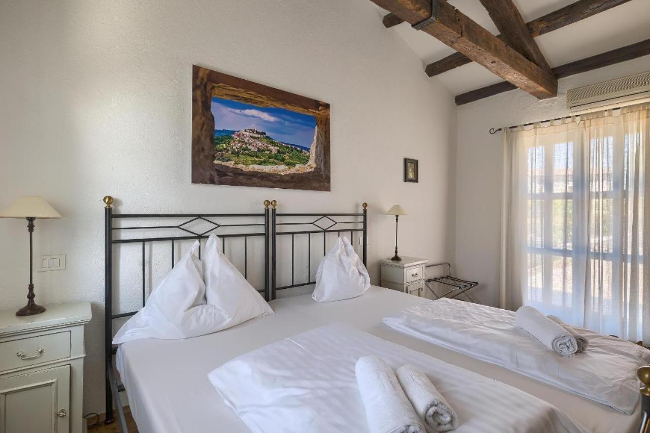 Villa Leopoldo By Istrian Country Houses Barat  외부 사진